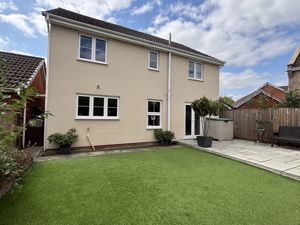 Photo 9- click for photo gallery